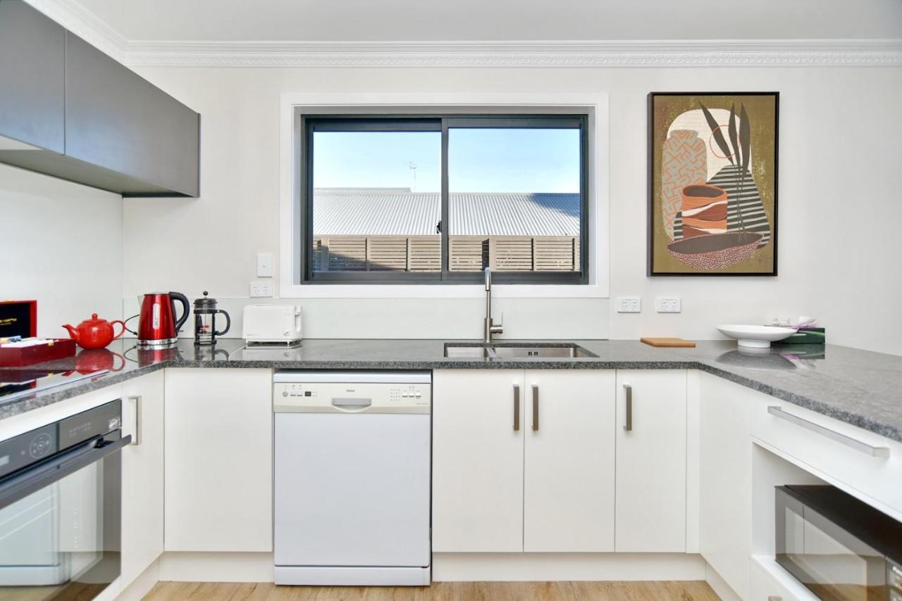 Lavandula 4 - Christchurch Holiday Homes Extérieur photo